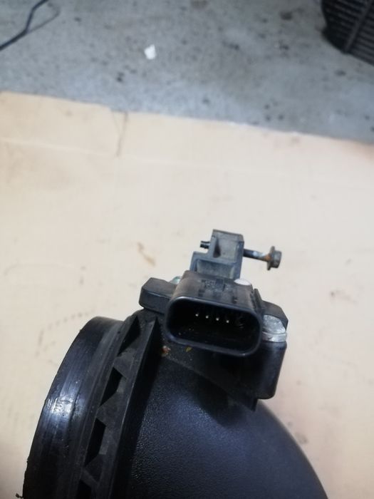Przepływomierz masowy powietrza 2.0 tdci euro 5 Ford Focus mk3 C-max 2
