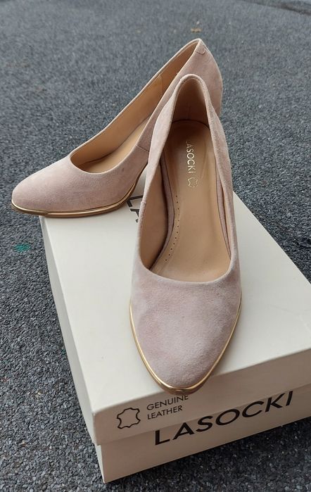 buty czółenka obcasy szpilki 36 Lasocki beżowe
