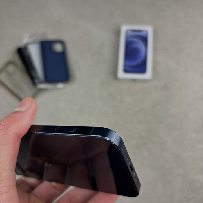 Apple iPhone 12 Dark Blue 128gb em muito boas condições!