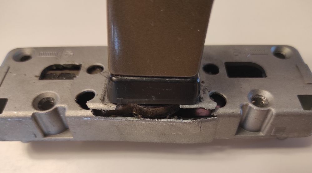 G-U klamka do drzwi uchylno przesuwnych suwanki PSK brązowa lewa