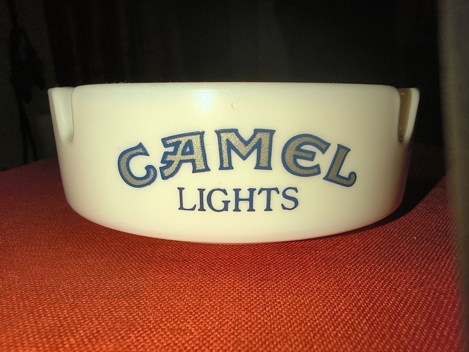 Kolekcjonerska popielnica " Camel"