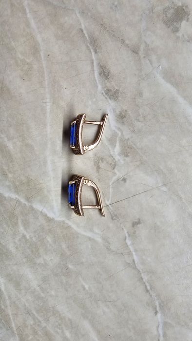 Золотые серьги,проба 585
