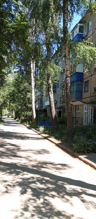 Продаж 2 кімнатної квартири 3 поверх 5 поверхівки  м-н Даманський