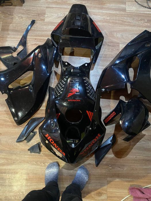 Запчасти на Хонду сбр1000рр