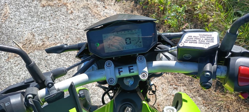 Moto    125   cc