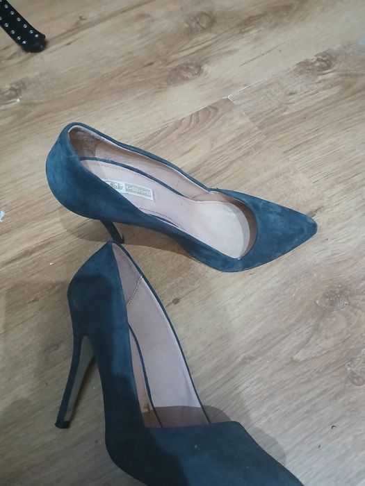 Szpilki buffalo london