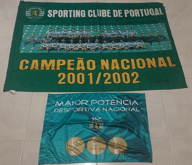 Duas bandeiras do SCPortugal