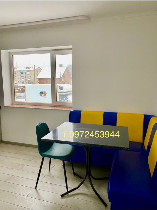 Продаж квартири Маневичі