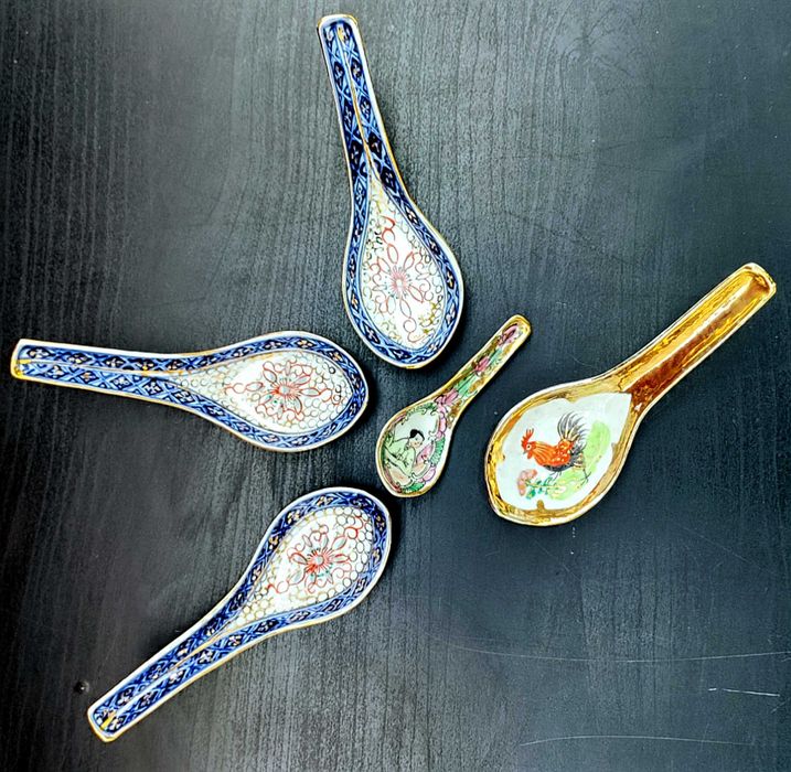 Variadas Peças Antigas de Porcelana da China
