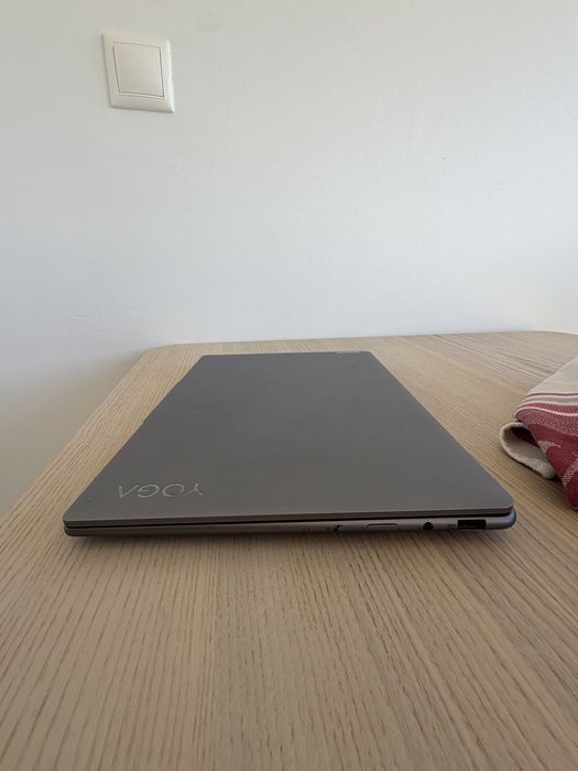 Portátil Lenovo Yoga Slim 7i 14 (Ultra 7-Windows 11 Home-16GB-512GB)