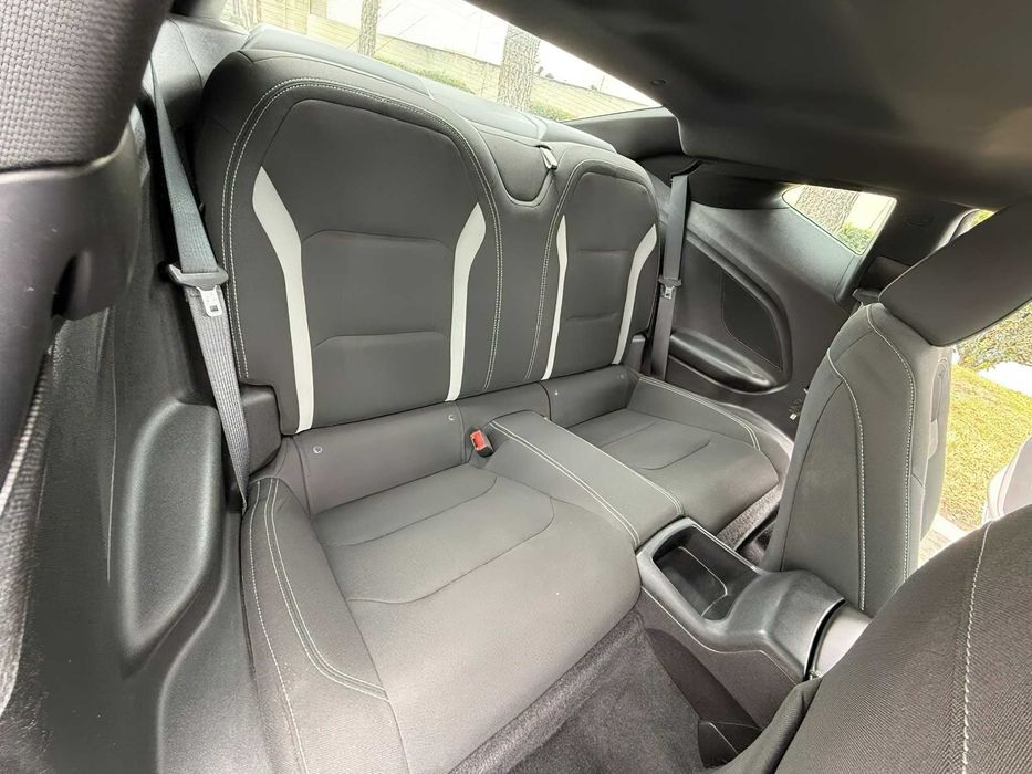 Chevrolet Camaro LT      2018
