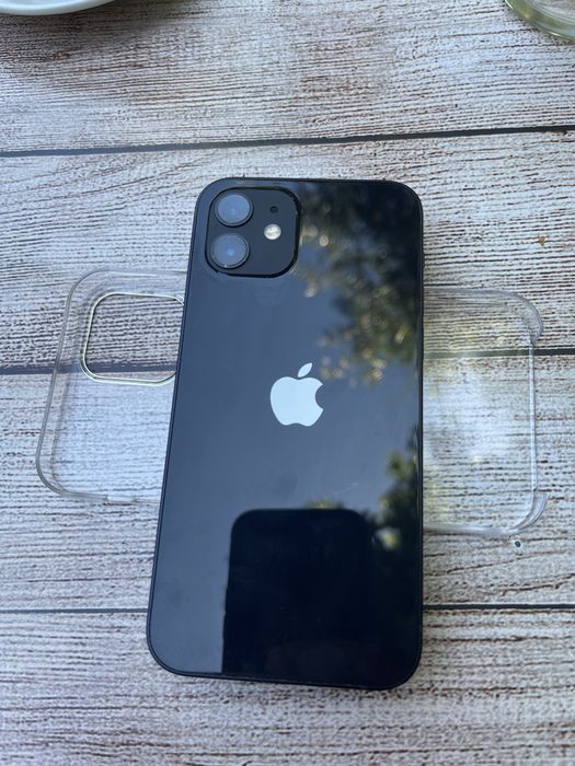 Vendo iphone 12.