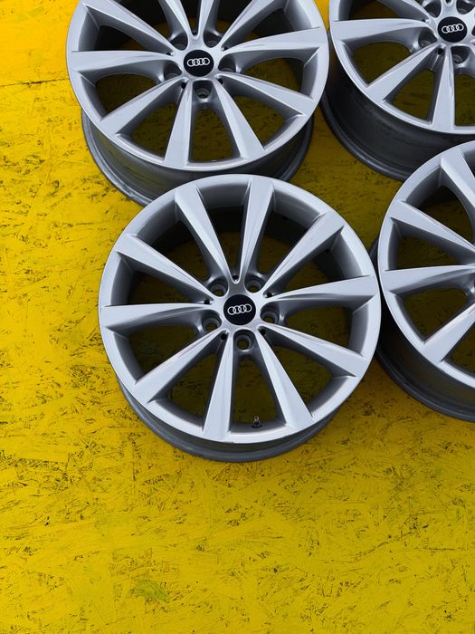 Диски CMS R18 5.112 ET30 Ауді А4 Q3 А6 А5 Q5 Тігуан бмв G20 G30