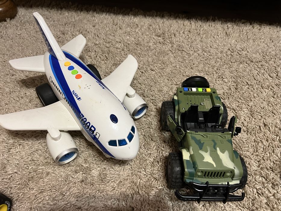 Дитячі ігрушки техніка