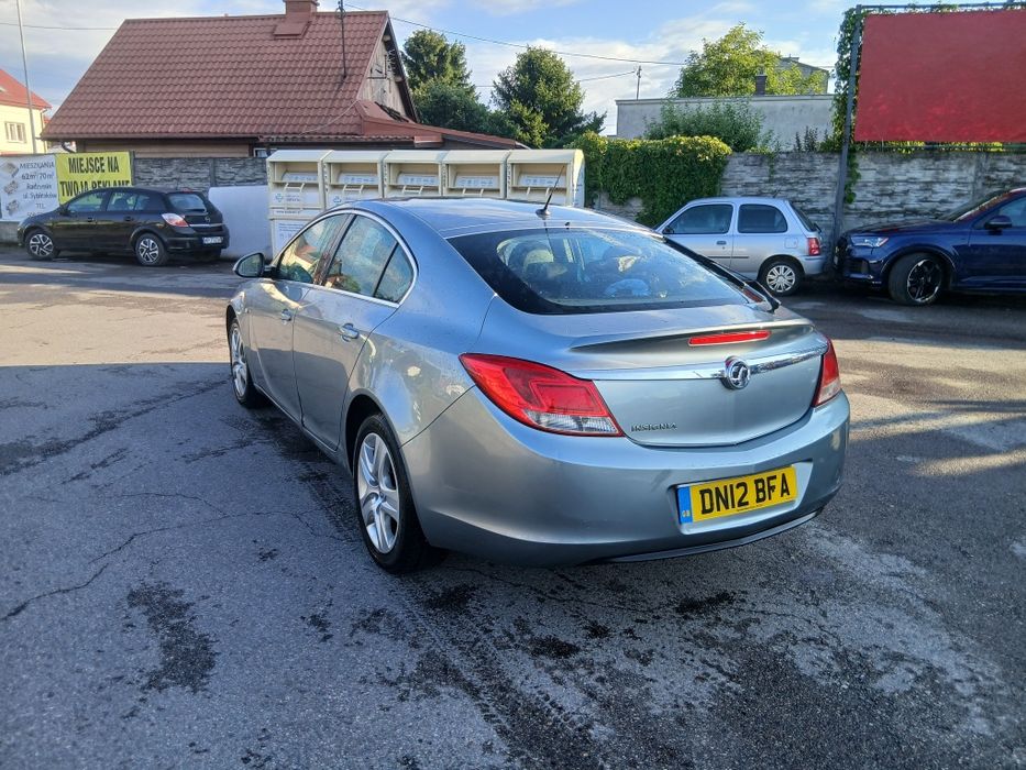 Insignia 1.8 2012 bezyna anglik