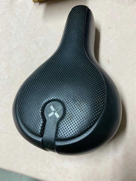Selim assento de bicicleta super conforto novo
