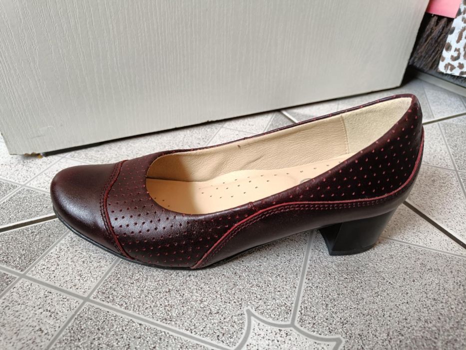 Sprzedam buty w bardzo dobrym stanie