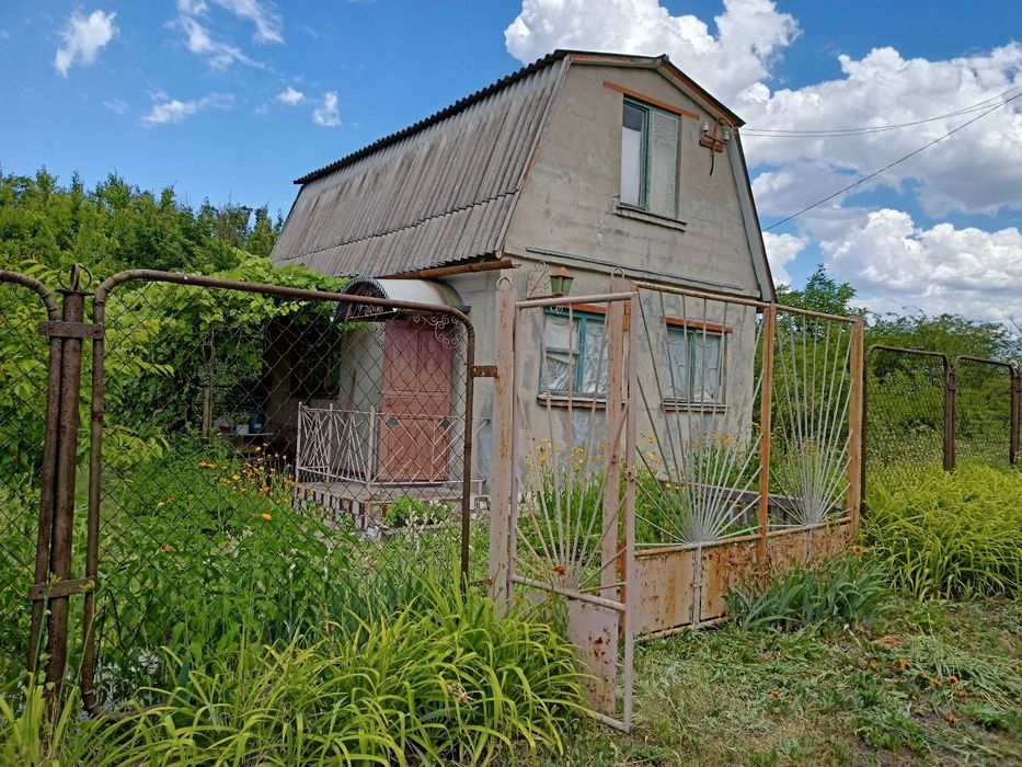Продам дачу в СТ "Родник"