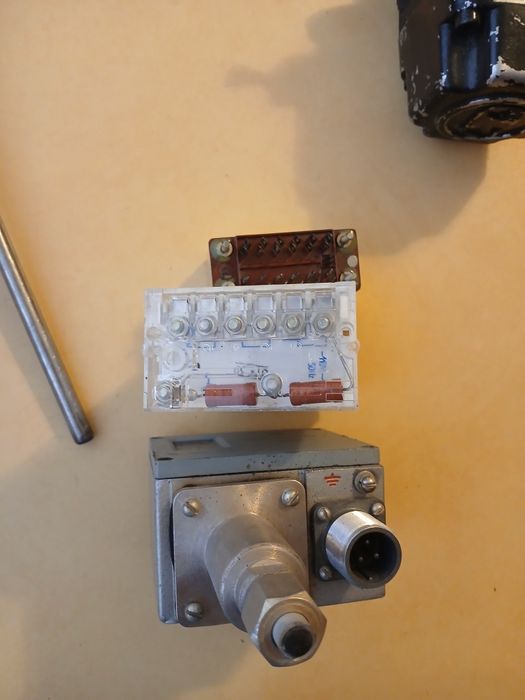 Приборы ТХА-0179, ВЛ-64УХЛ4, ДЕМ 102-1-02-2, НТ-Ф-100, РНЕ-66