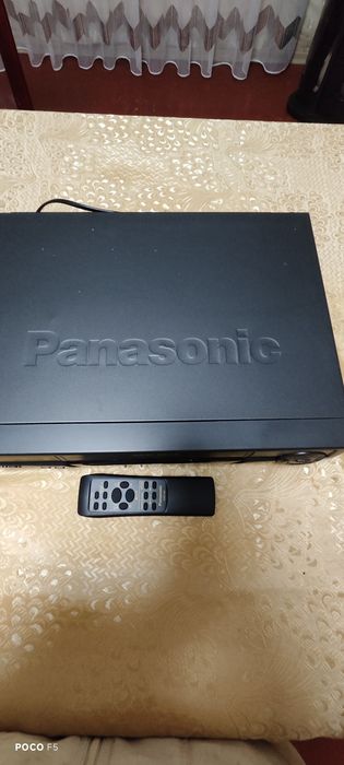 Видеомагнитофон Panasonic