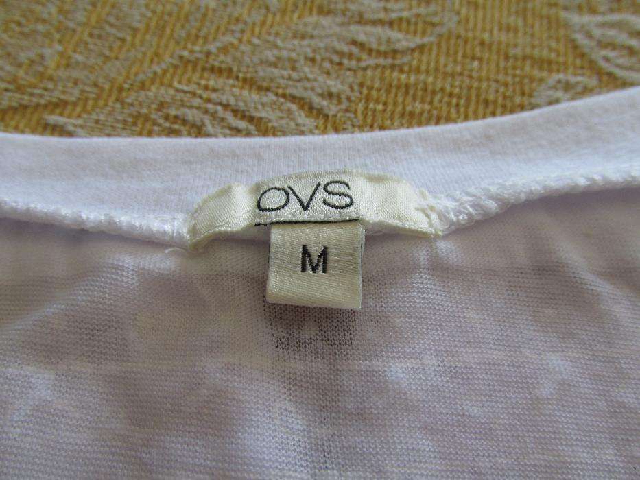 T-shirt OVS com transparências