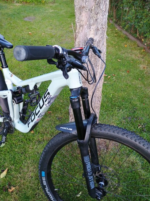 Rower MTB full Focus Jam 6.8 roz. M, doinwestowany, RockShox, koła 29