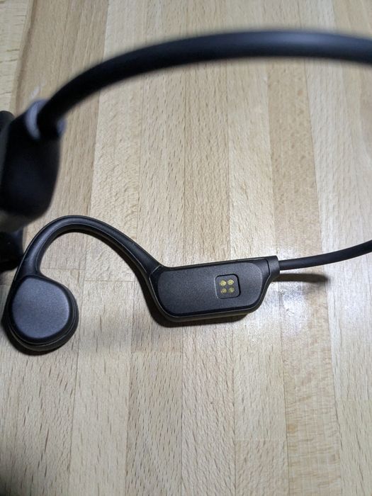 Bluetooth навушники з кістковою провідністю водозахищені з MP3 плеєром