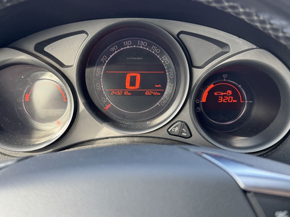 CITROËN C4 1.6 HDI SEDUCTION - 2011 - Nacional - 243.000 KM