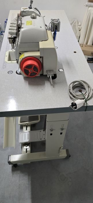Máquina Industrial Overlock Siruba 747QD 4 Fios
Máquina Industrial Overlock Siruba 747QD 4 Fios