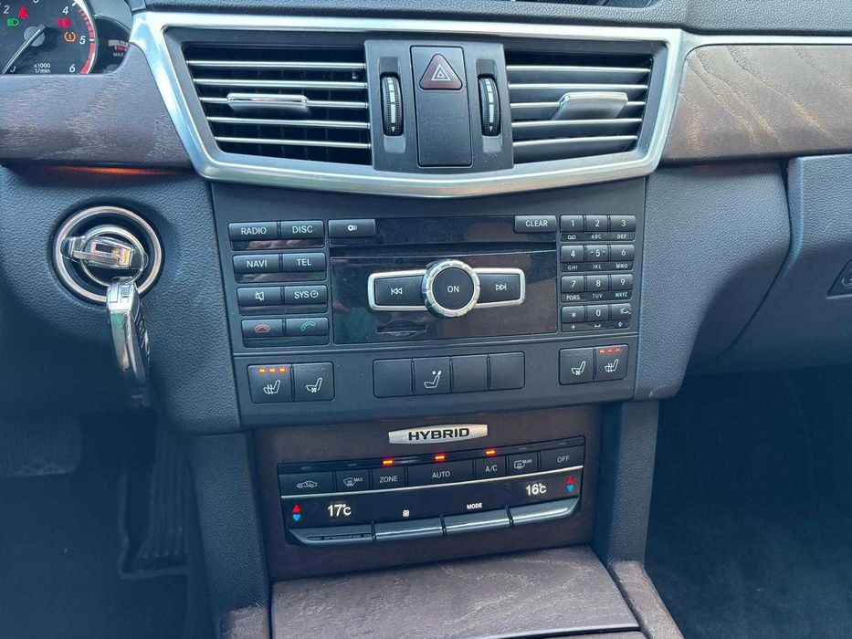 Mercedes E 300 Hybrid