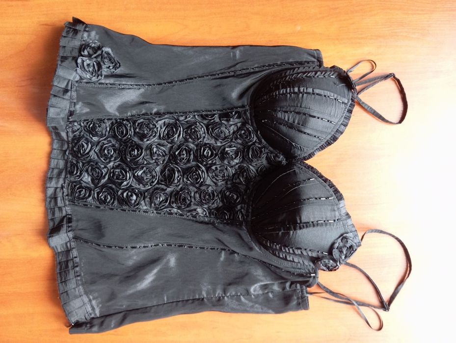 Gorset z gumką z tyłu