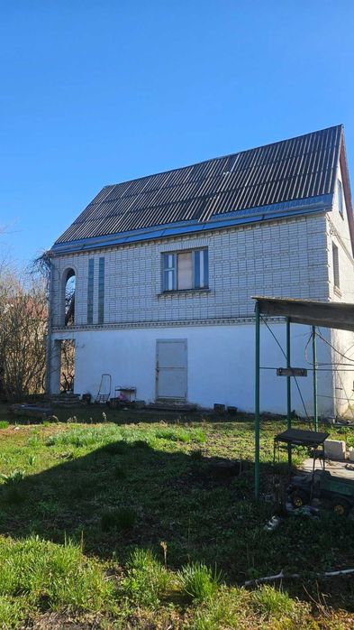 Продаж будинку  Підгірці Новообухівська траса Блакитне Озеро!