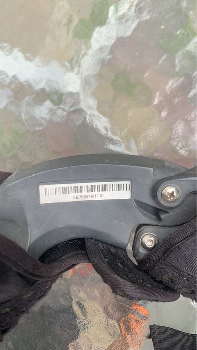 Захист шиї Leatt