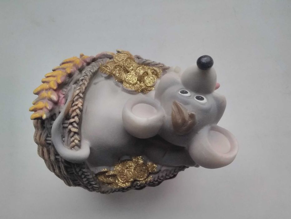 Скарбничка "Мишеня з грошима " 9 х 9 х 11 (см.)