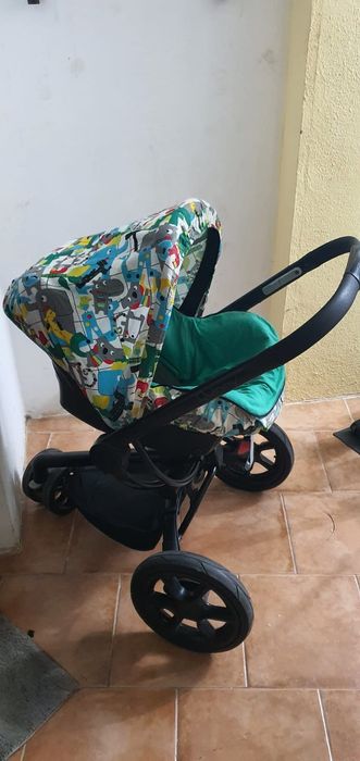 Carrinho de bebé + ovo