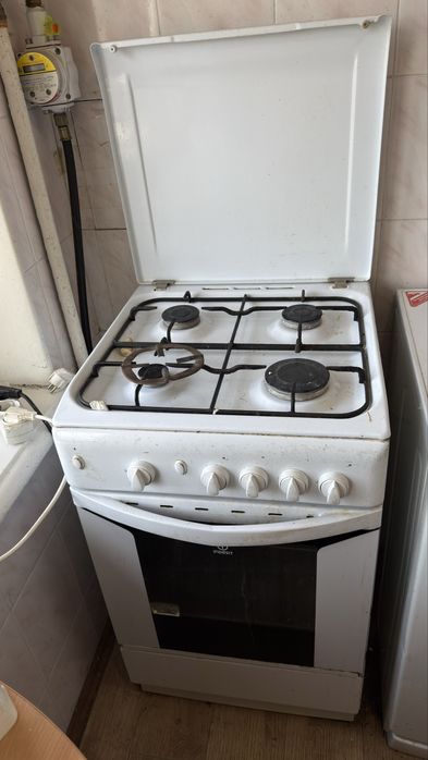 Плита газовая с духовкой