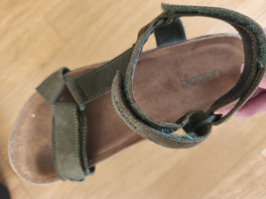 Sandałyi Lasocki rozm. 34