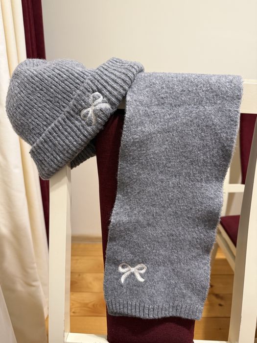 Комплект шапка і шарф