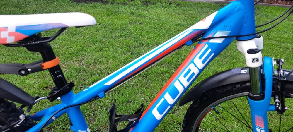 Sprzedam rower  CUBE RACE koła  24 cali
