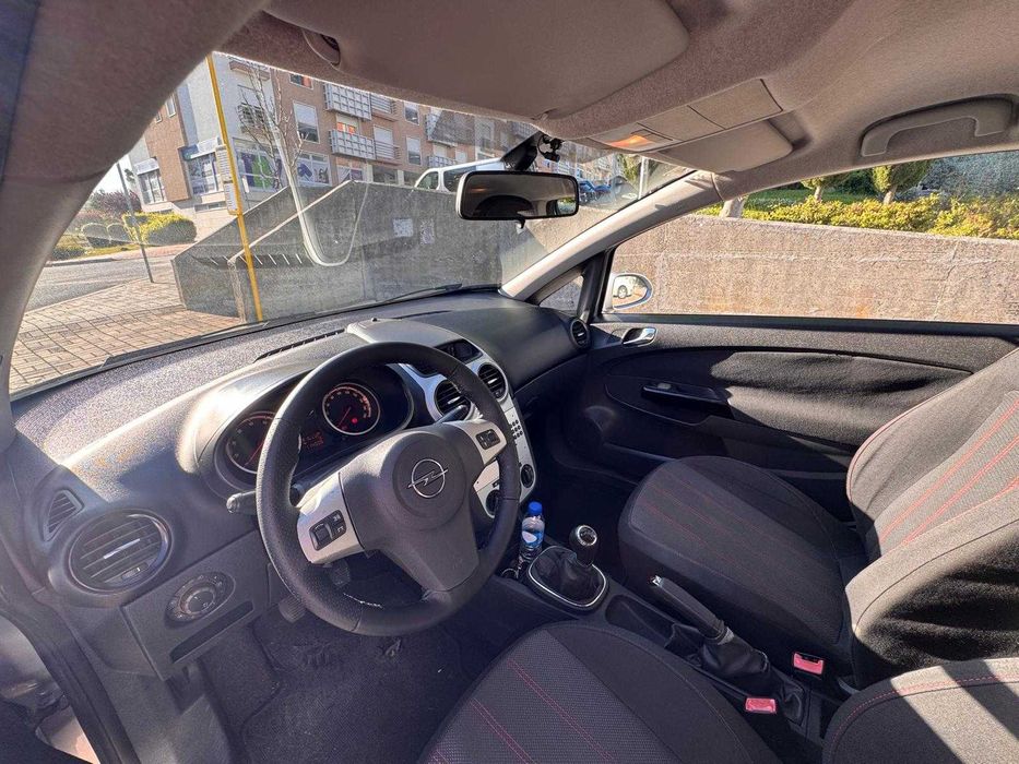 Opel Corsa D 1.2 GTC | 114.000 | Nacional | Desde 58€/MÊS