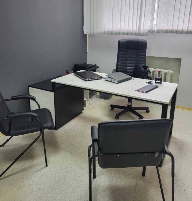 ПРОДАЄМО СКЛАД МЕБЛІВ, стільці, крісла, комоди,тумби,шафи,стелажі,