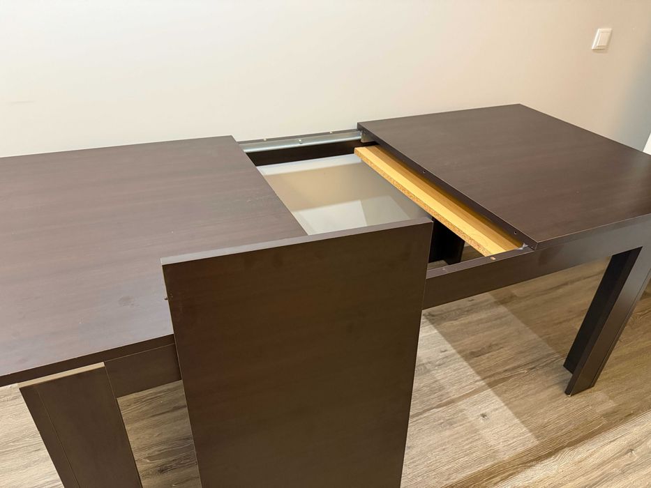 Mesa Jantar em Madeira Extensível + 6 Cadeiras