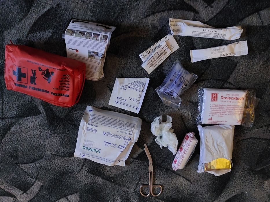 Аптечка першої допомоги