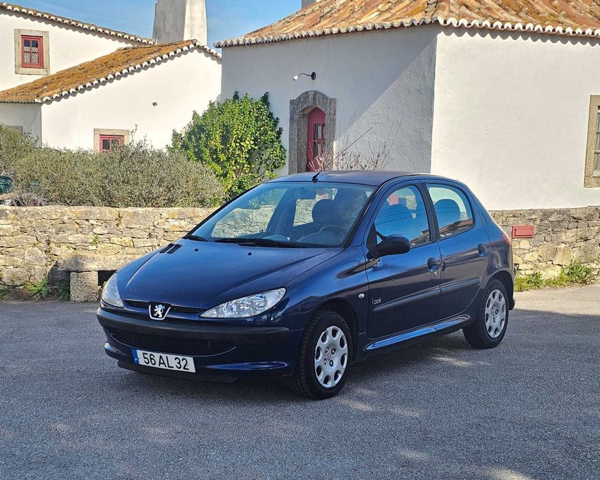 Peugeot 206 1.1 Look - 2005 NACIONAL Colares • OLX.pt