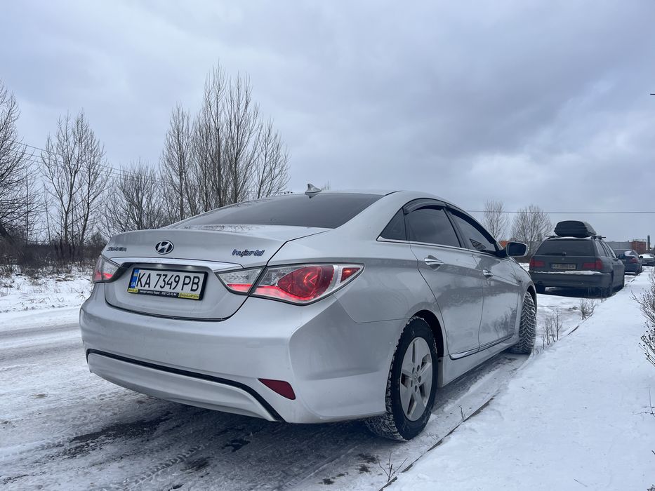 Hyundai Sonata 2,4 Hybrid 2012 сервісна книжка