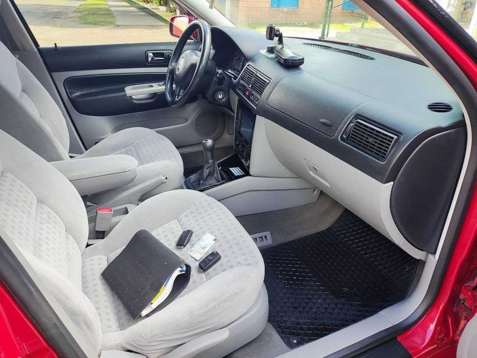 Volkswagen Golf 2003