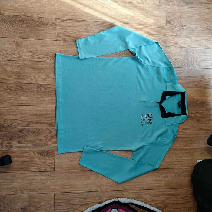 Bluza polo z kołnierzykiem i długim rękawem