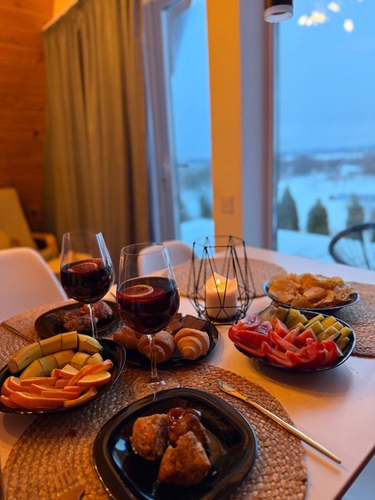 Оренда будиночка з басейном, котедж біля Львова,бази відпочинку