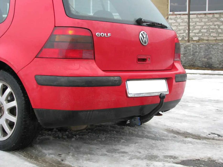 ФАРКОП на Volkswagen Golf 4 5 6 7. Якісне причіпне з повним електропакетом.