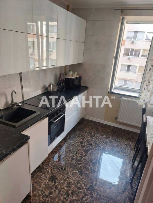 Продам 3-комнатную квартиру Новый Кирпичный дом Старицкого / Щорса